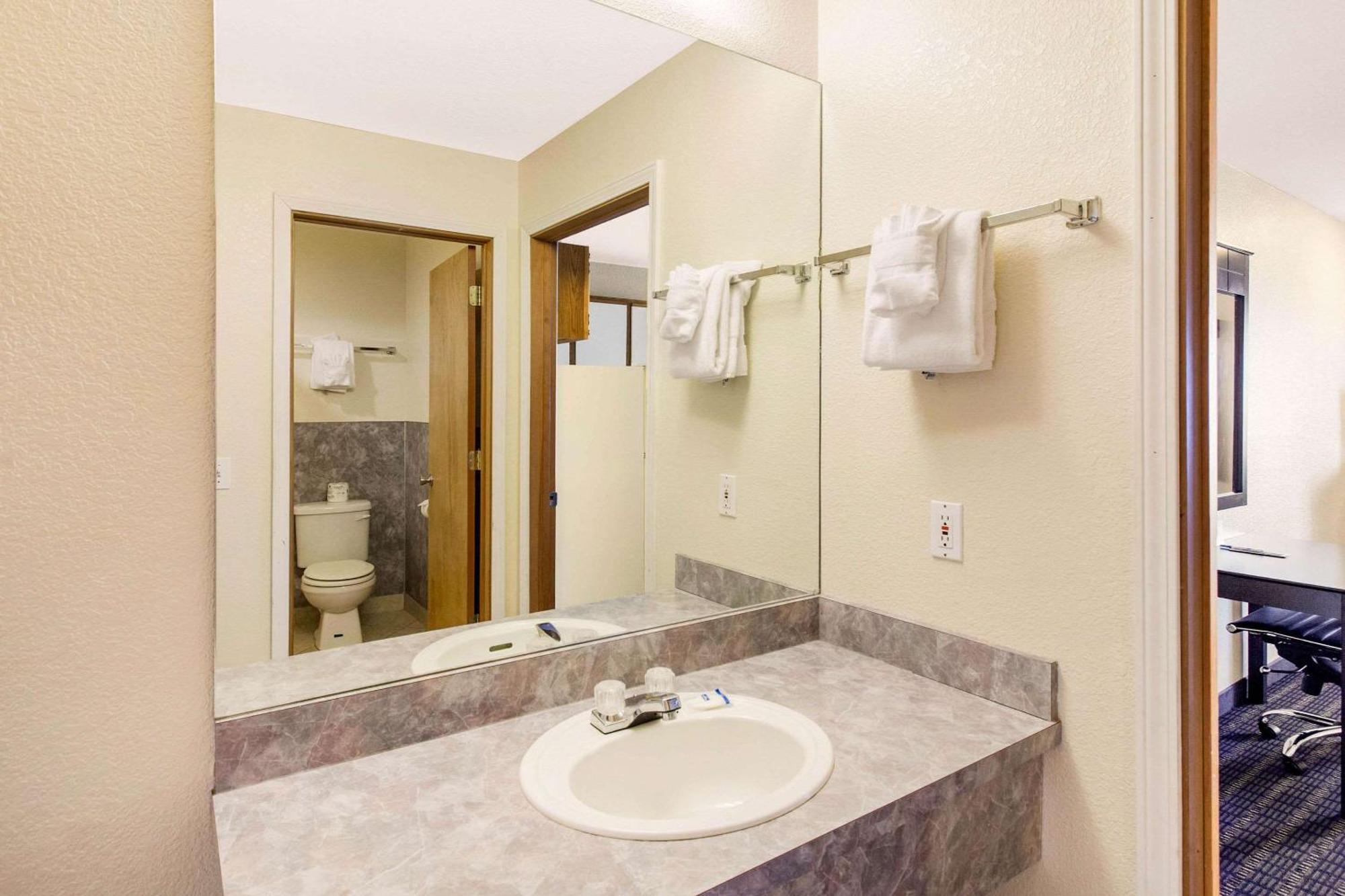 Rodeway Inn Coeur D'Alene Kültér fotó